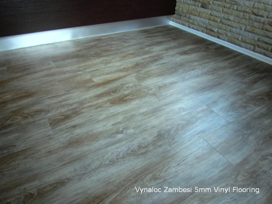 Vynalock Zambesi Vinyl Flooring installed pretoria Gauteng  20121022001.JPG